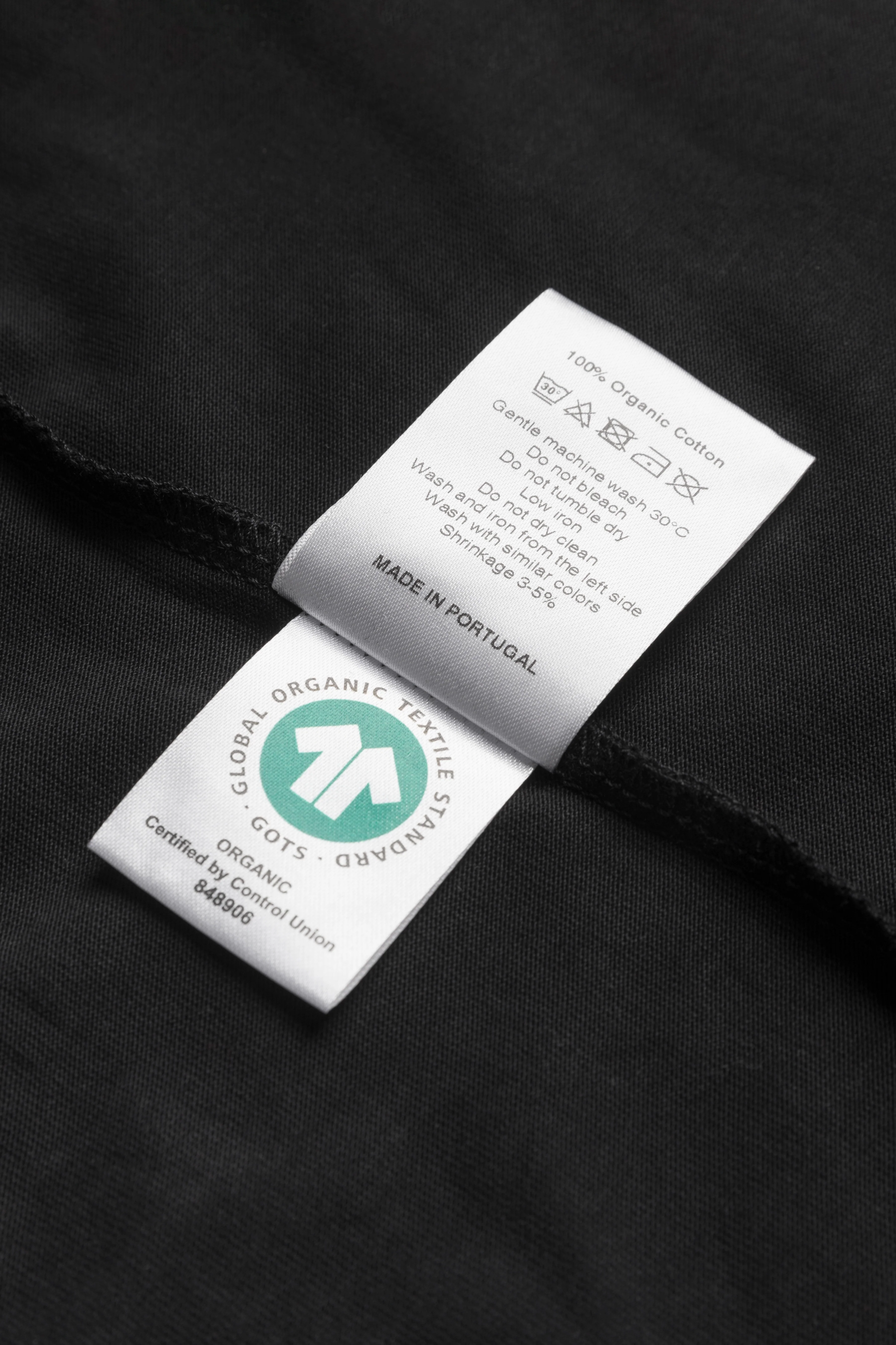 "032c CLASSICS" LONGSLEEVE - Image 7