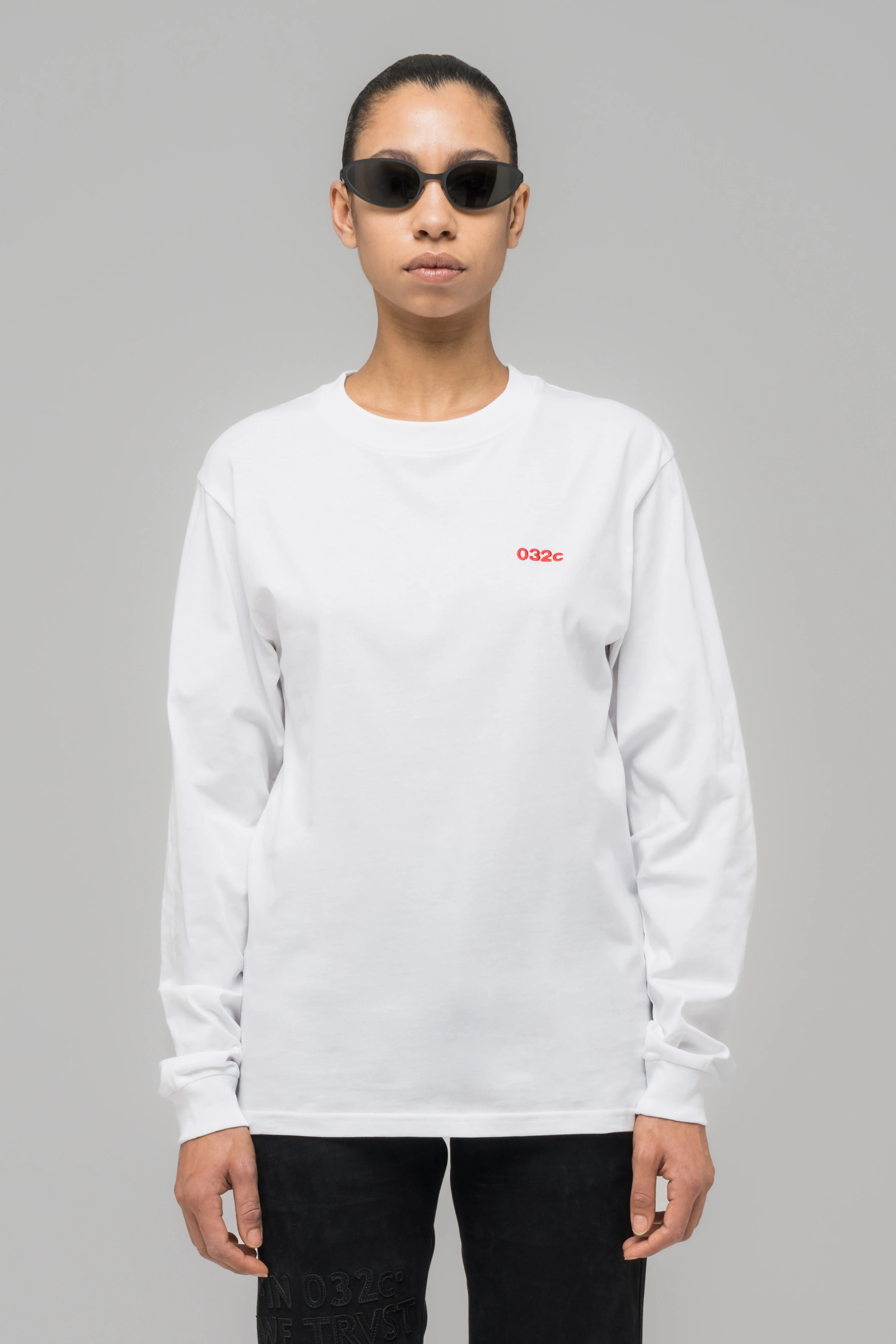 "032c CLASSICS" LONGSLEEVE - Image 4