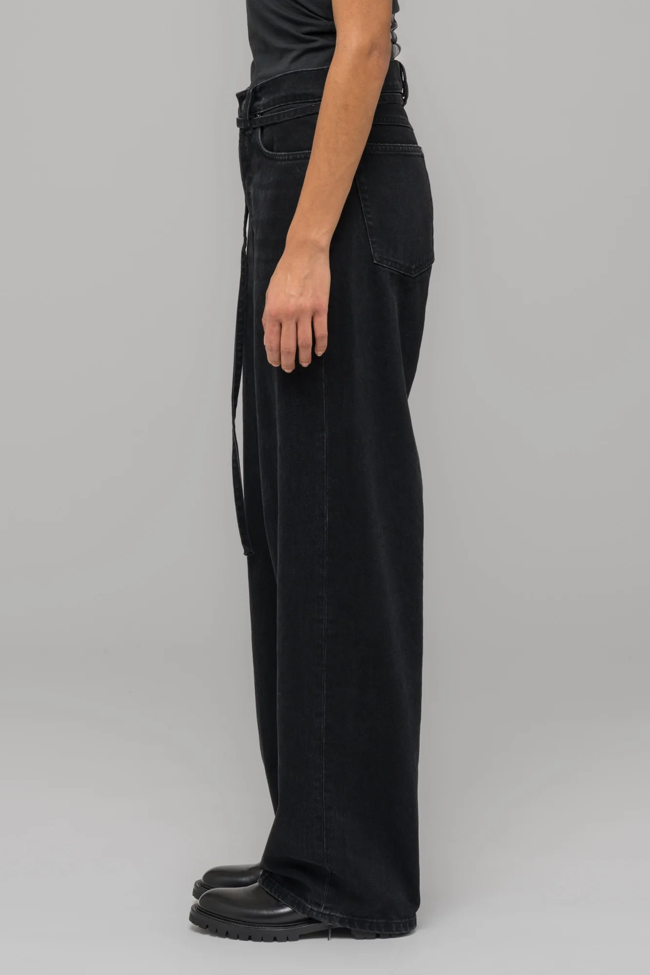 "DOWN TO EARTH" WIDE LEG JEAN - Image 4