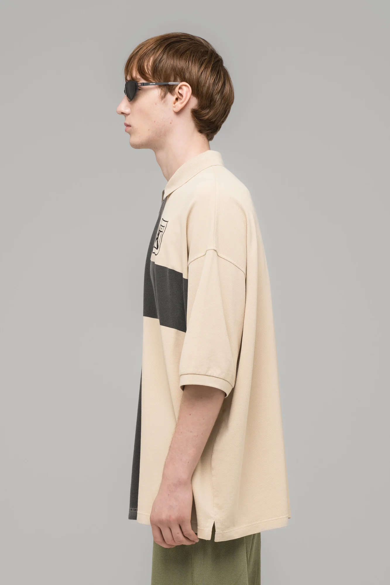 "FAINTING CROSS" OVERSIZED POLO SHIRT - Image 4