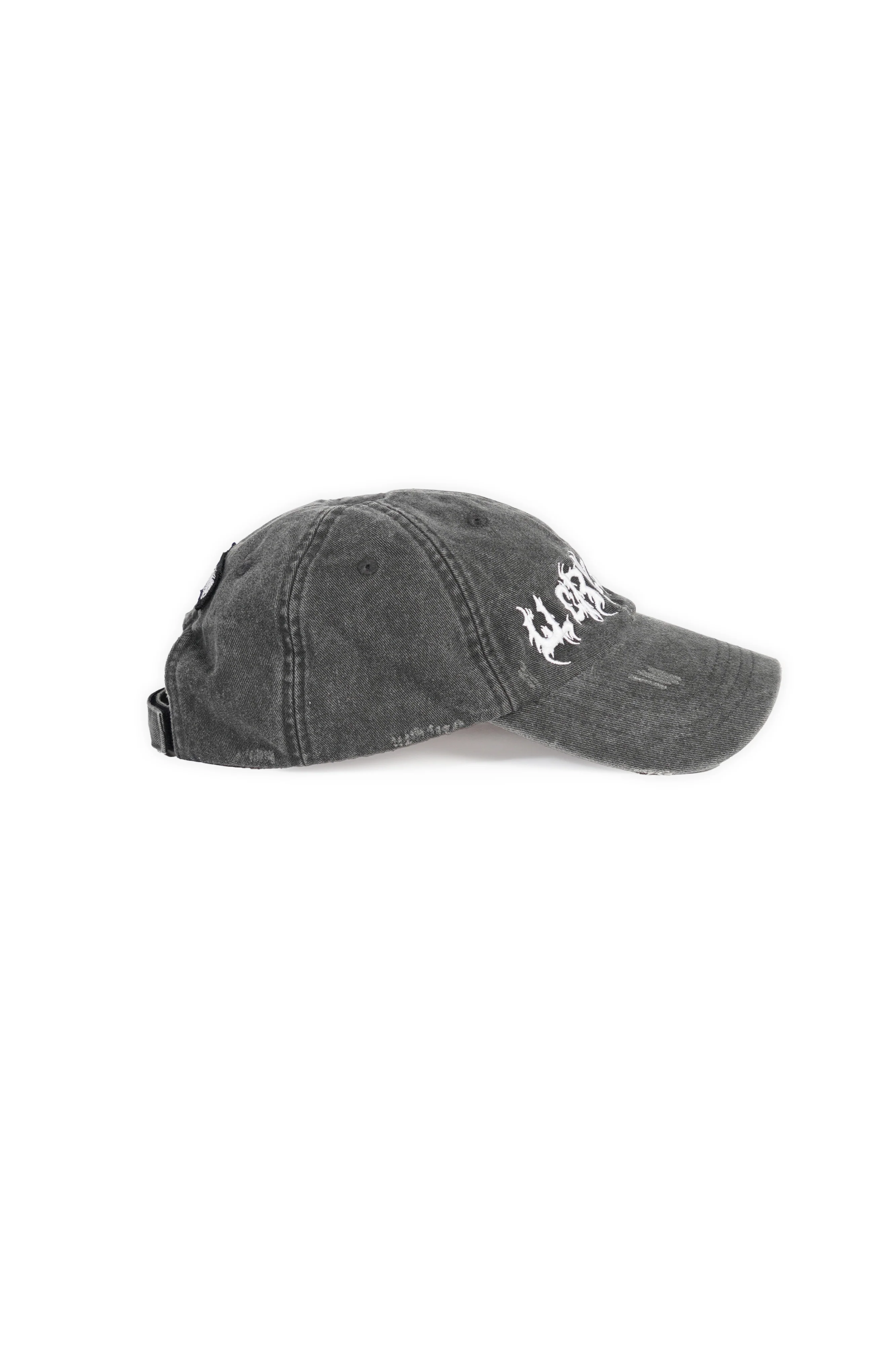 CAP WITH EMBROIDERY - Image 3