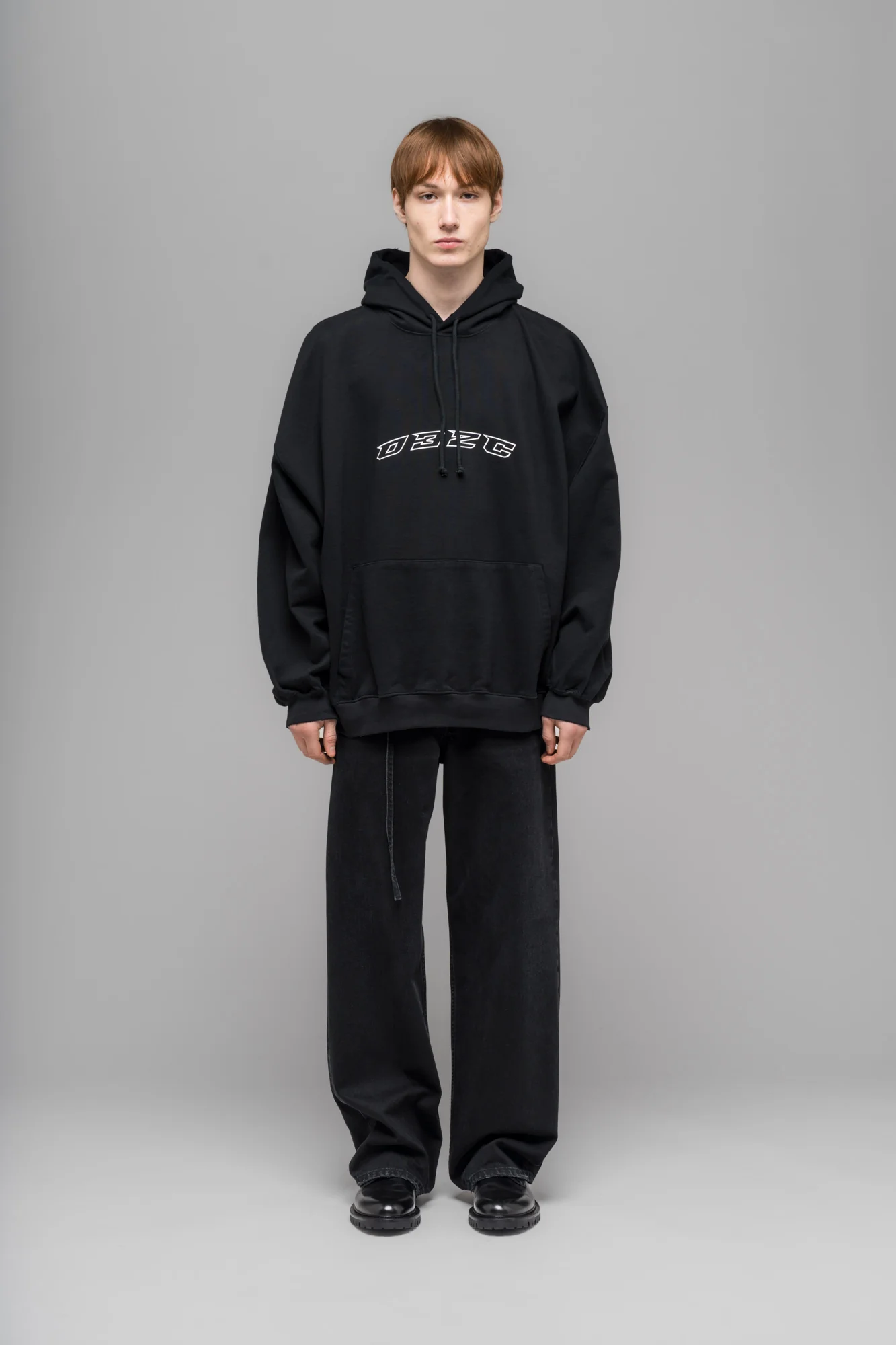OVERSIZED HOODIE - Image 3