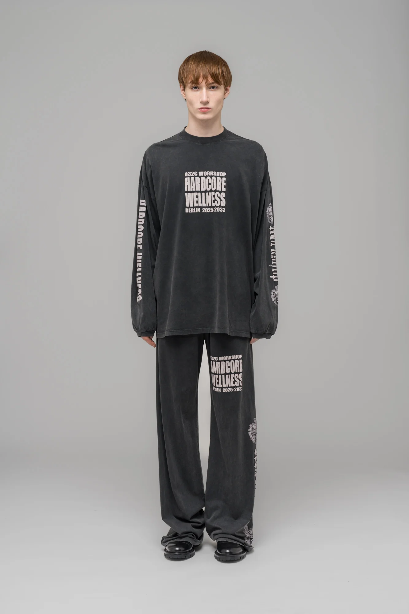 OVERSIZED LONGSLEEVE "HARDCORE WELLNESS" - Image 4