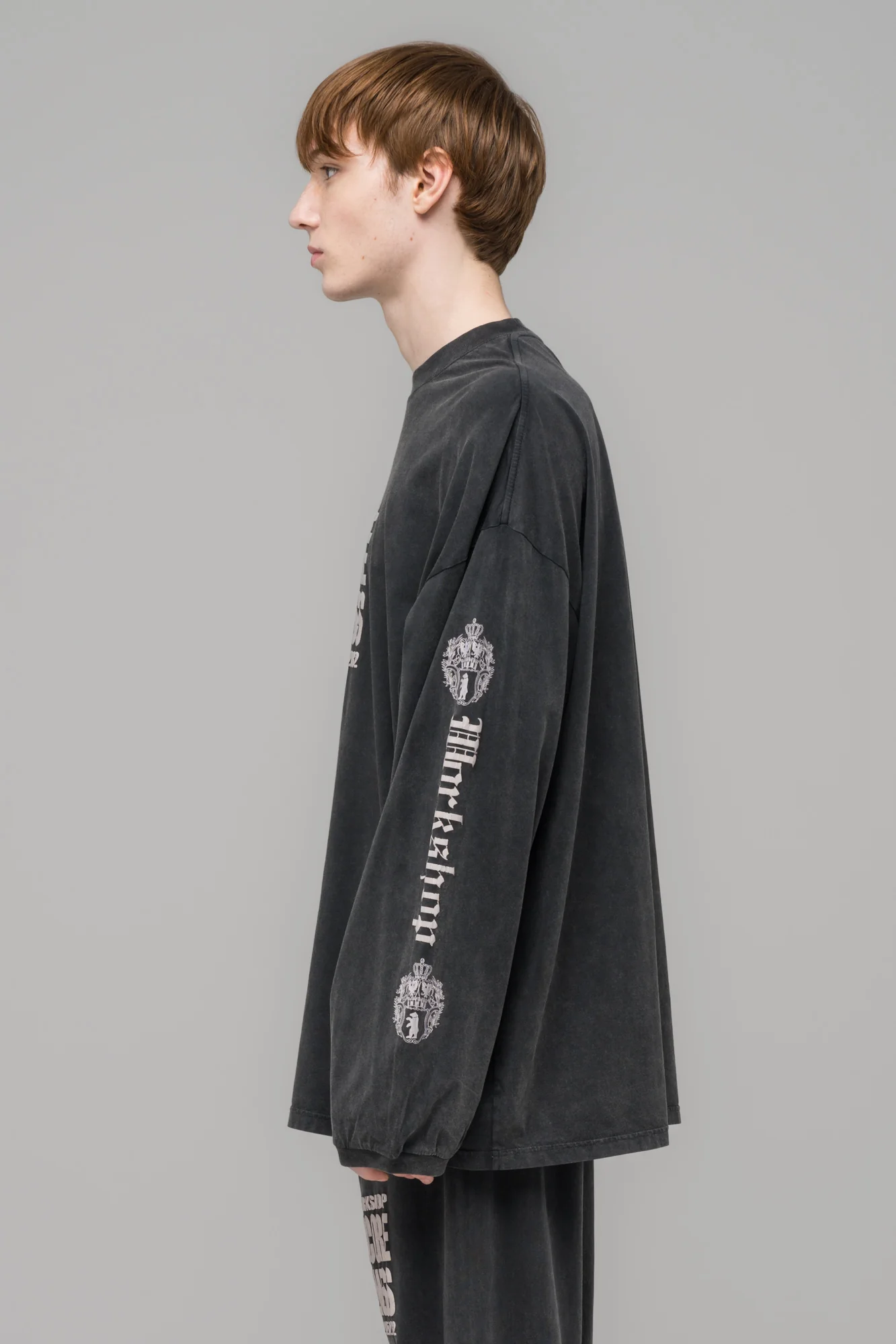 OVERSIZED LONGSLEEVE "HARDCORE WELLNESS" - Image 6