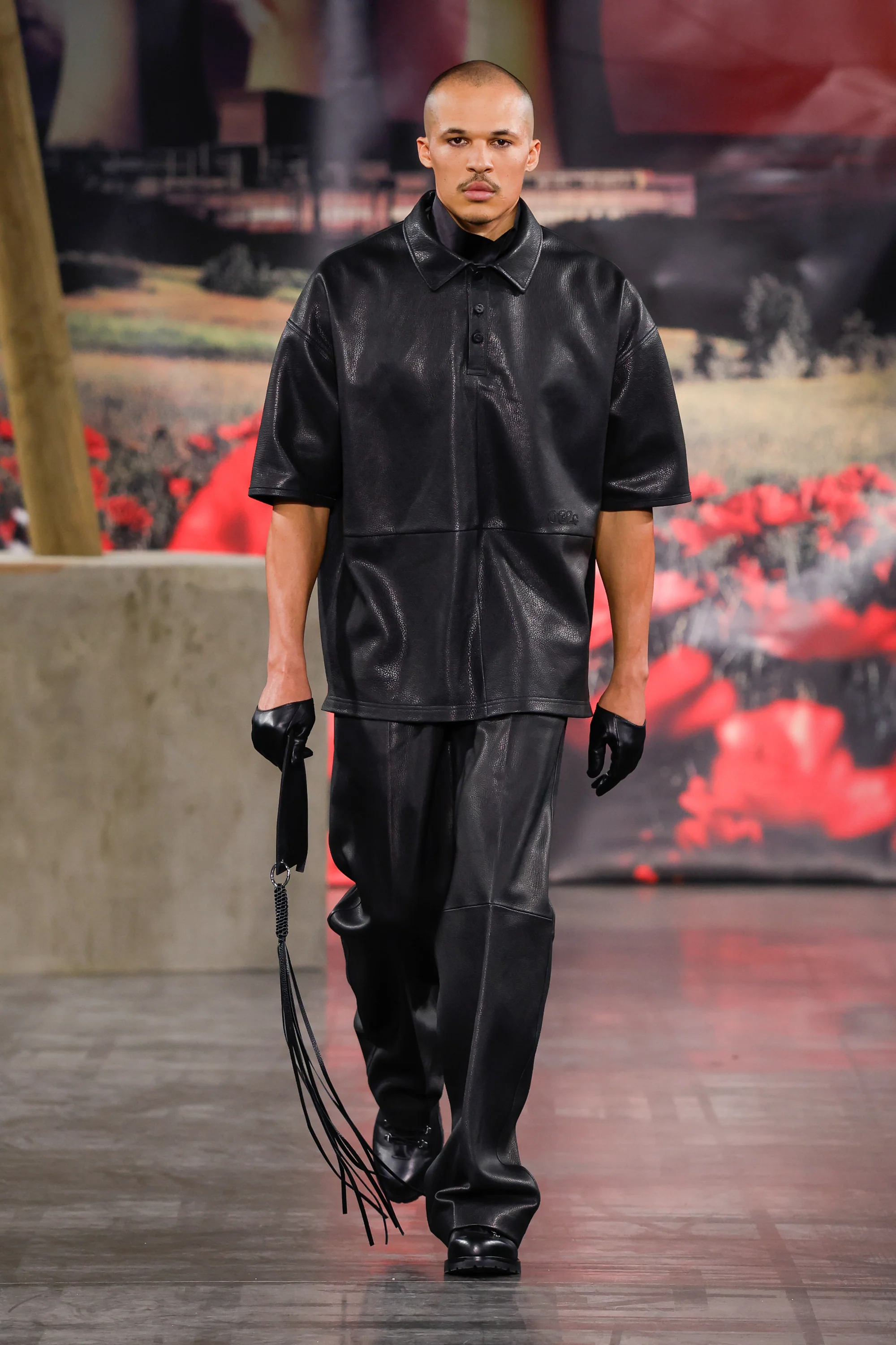LEATHER WIDE LEG TROUSERS - Image 2