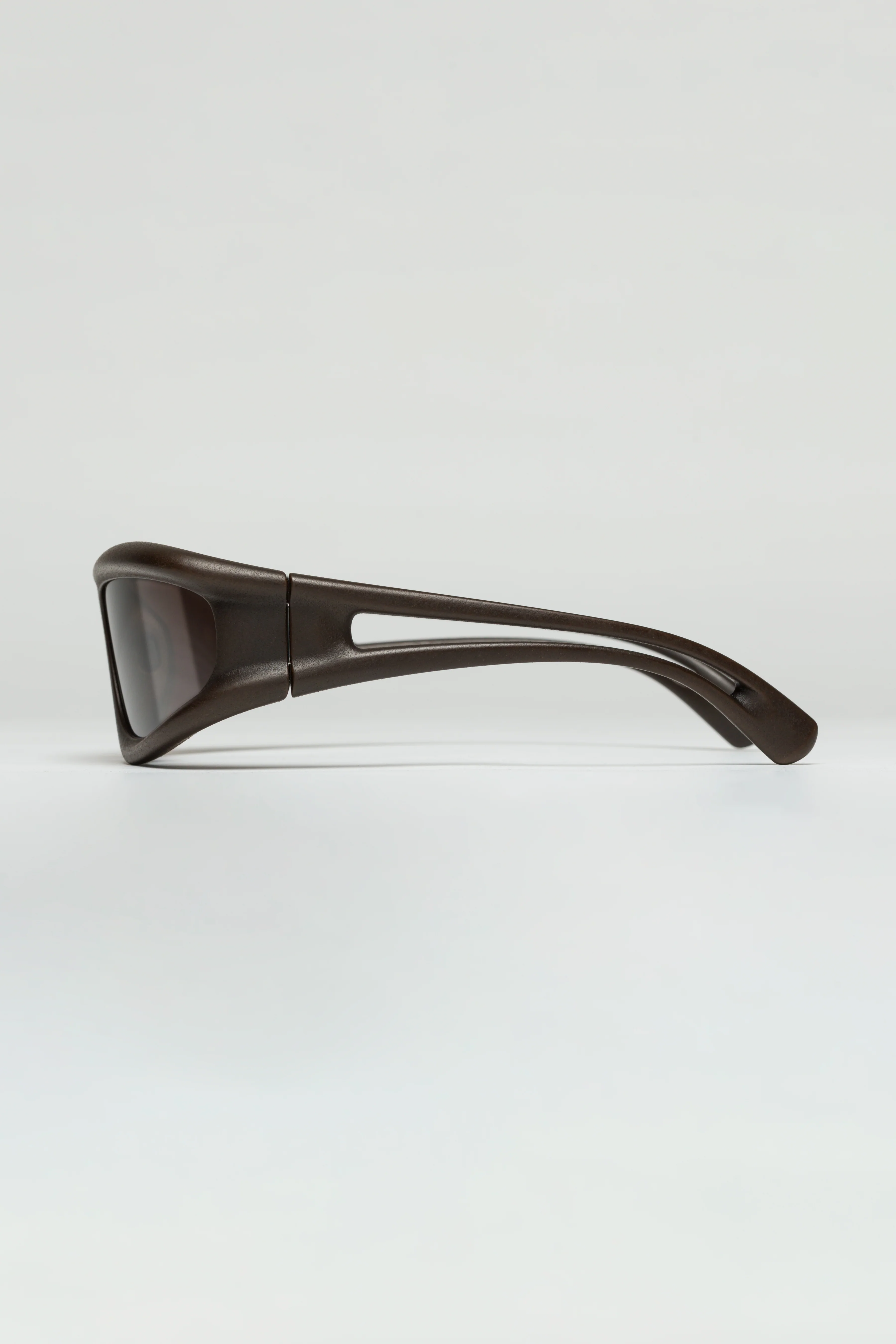 MYKITA | 032c MARFA Sunglasses Ebony Brown - Image 3