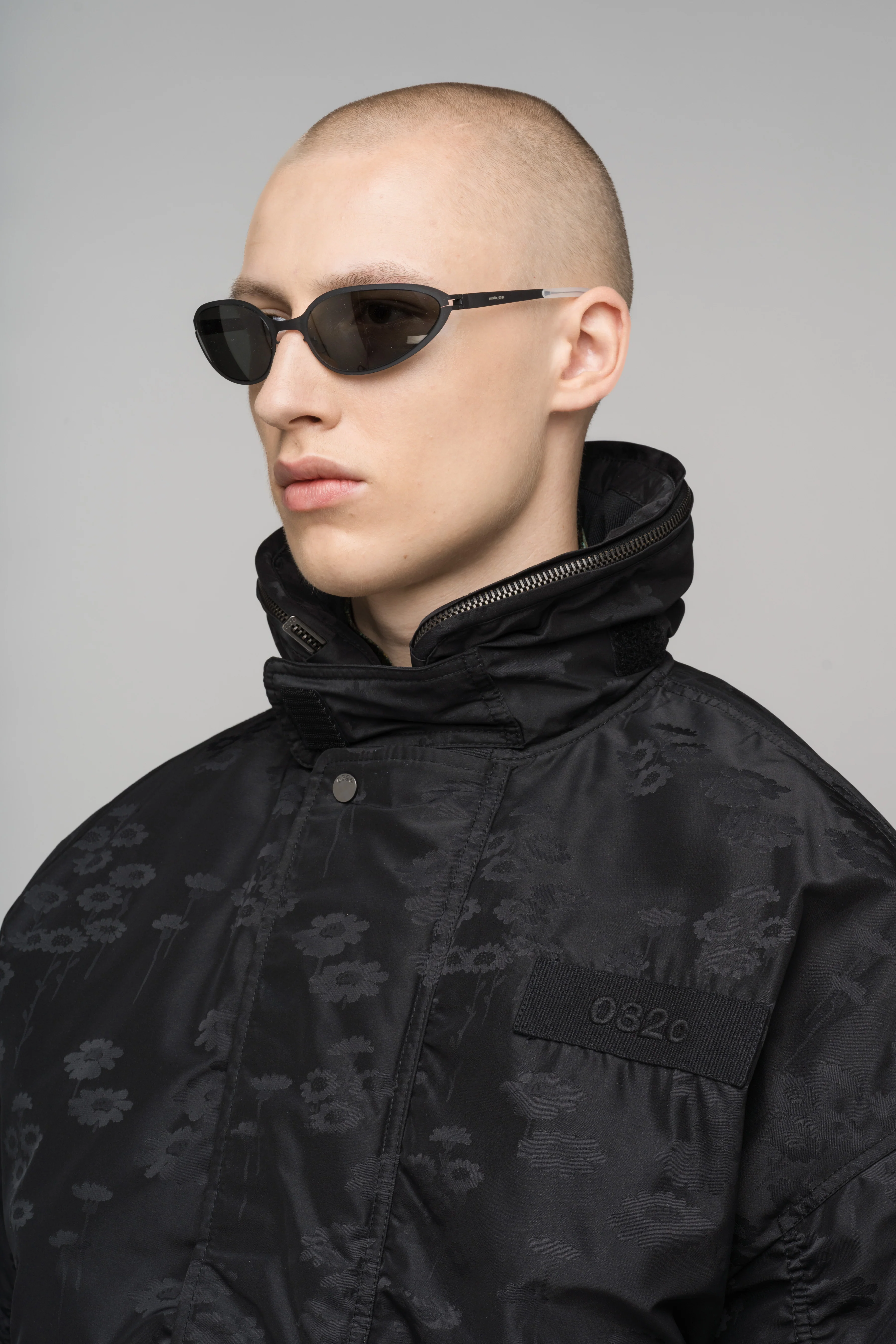 "MELTING DAISIES" BOMBER - Image 5