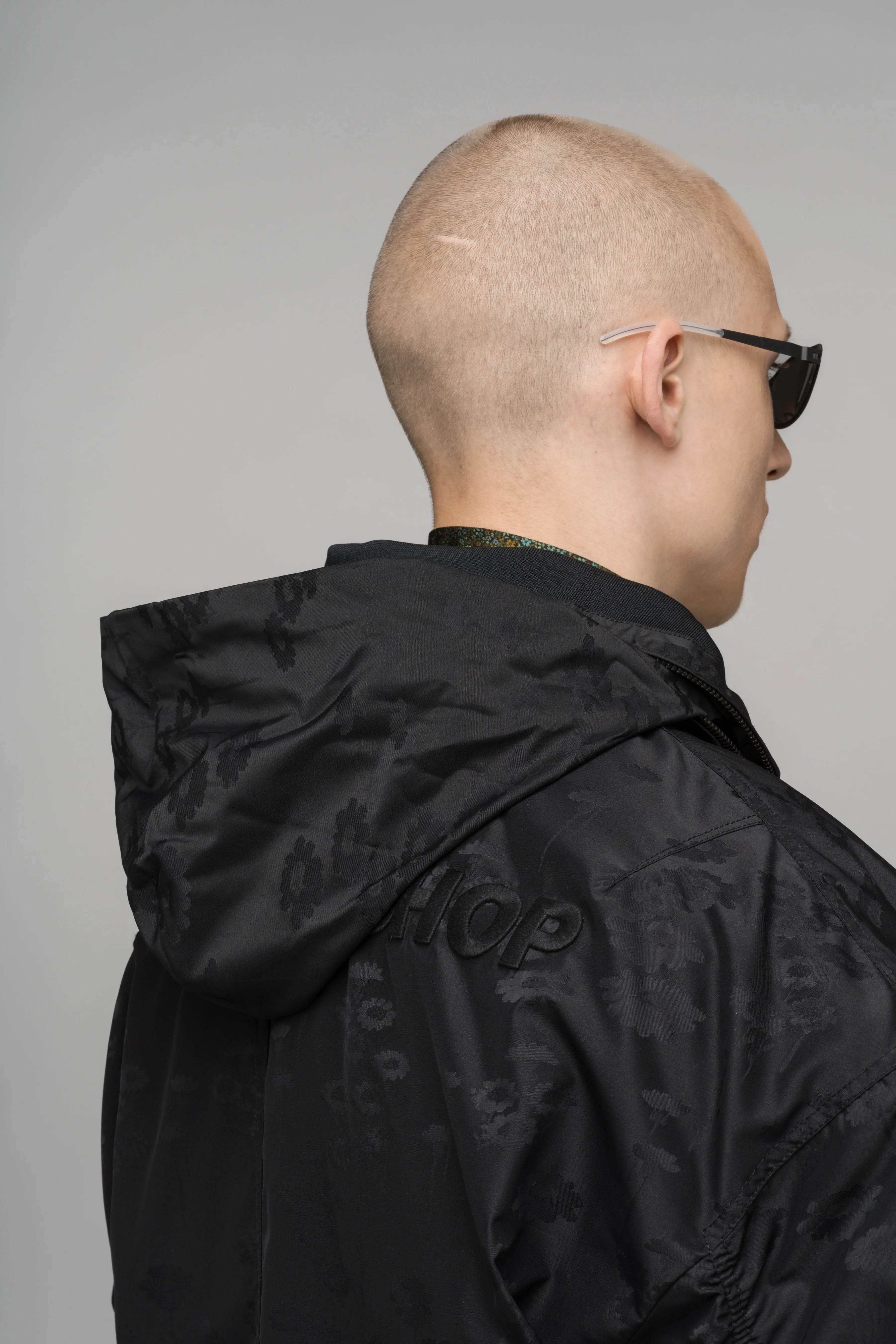 "MELTING DAISIES" BOMBER - Image 6
