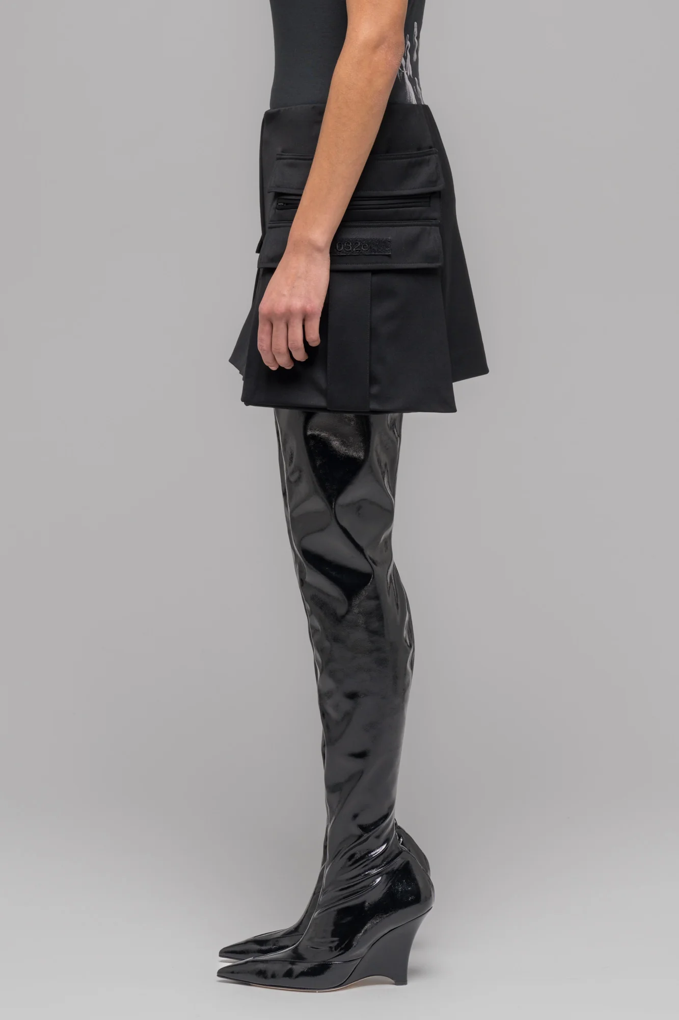 "NUCLEAR" TIGHT SUIT SKIRT - Image 3