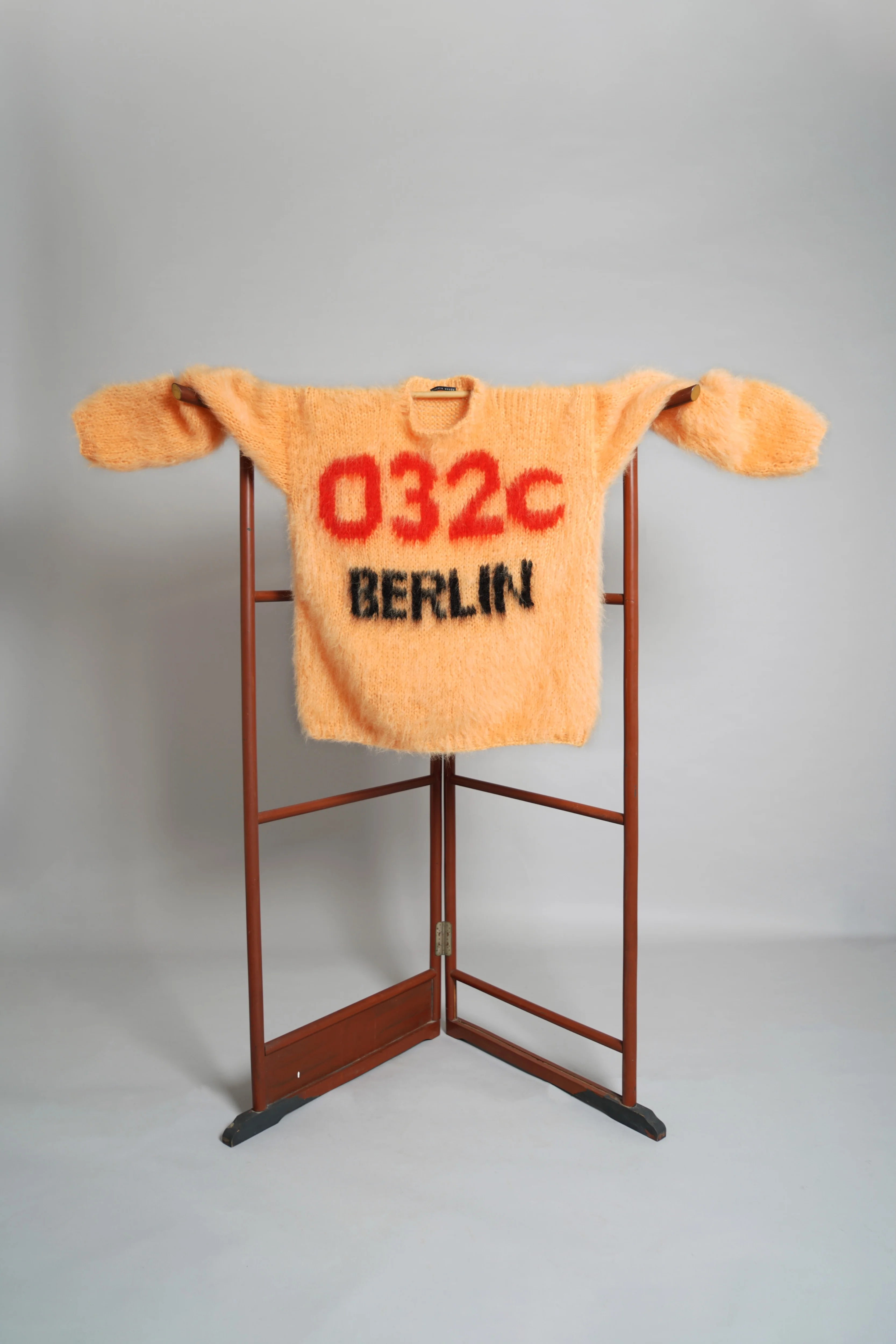 "SELFIE" SWEATER by CLAUDIA SKODA - Image 6
