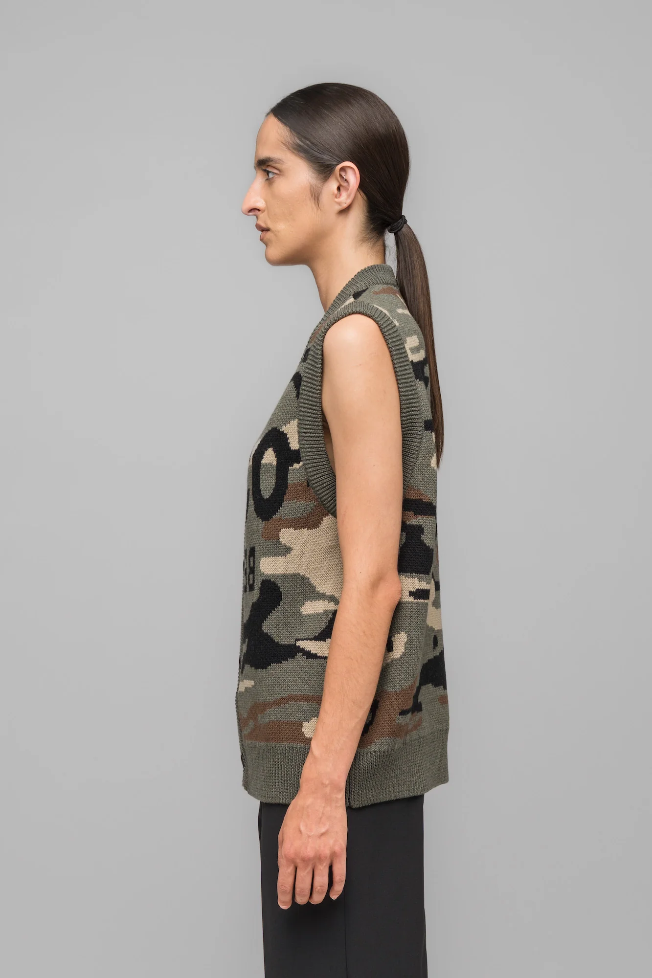 SELFIE VEST - Image 3