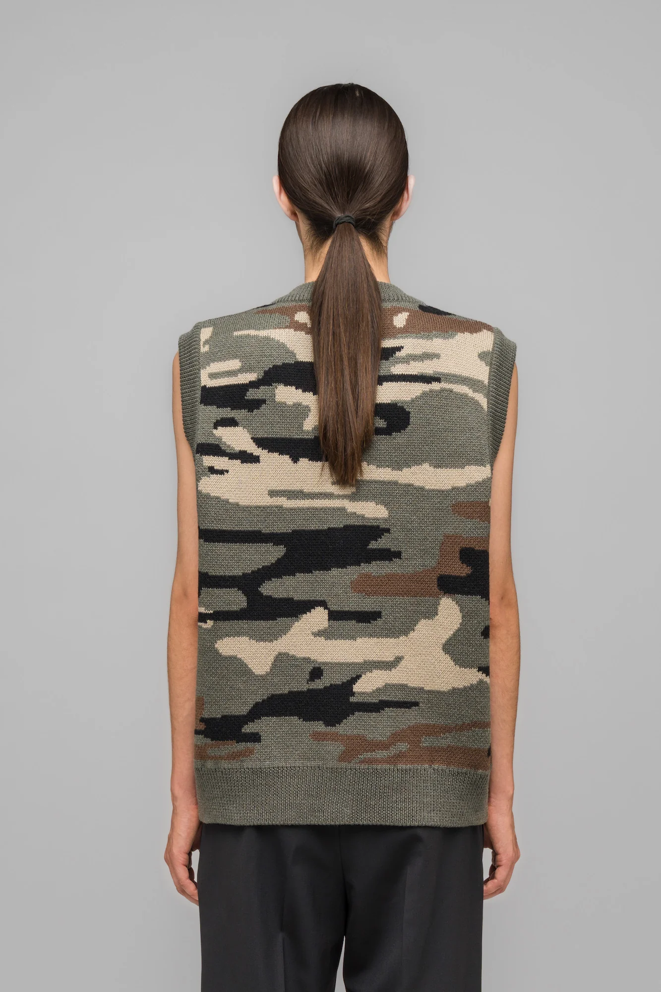 SELFIE VEST - Image 4